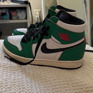 Nike Jordan 1 lucky green